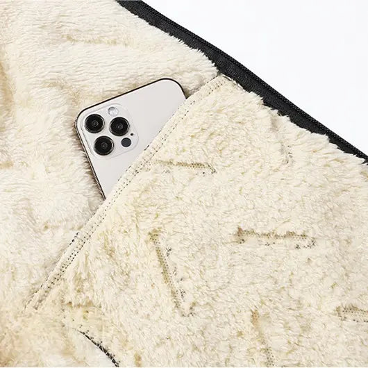 Men's thermal hooded jacket construction